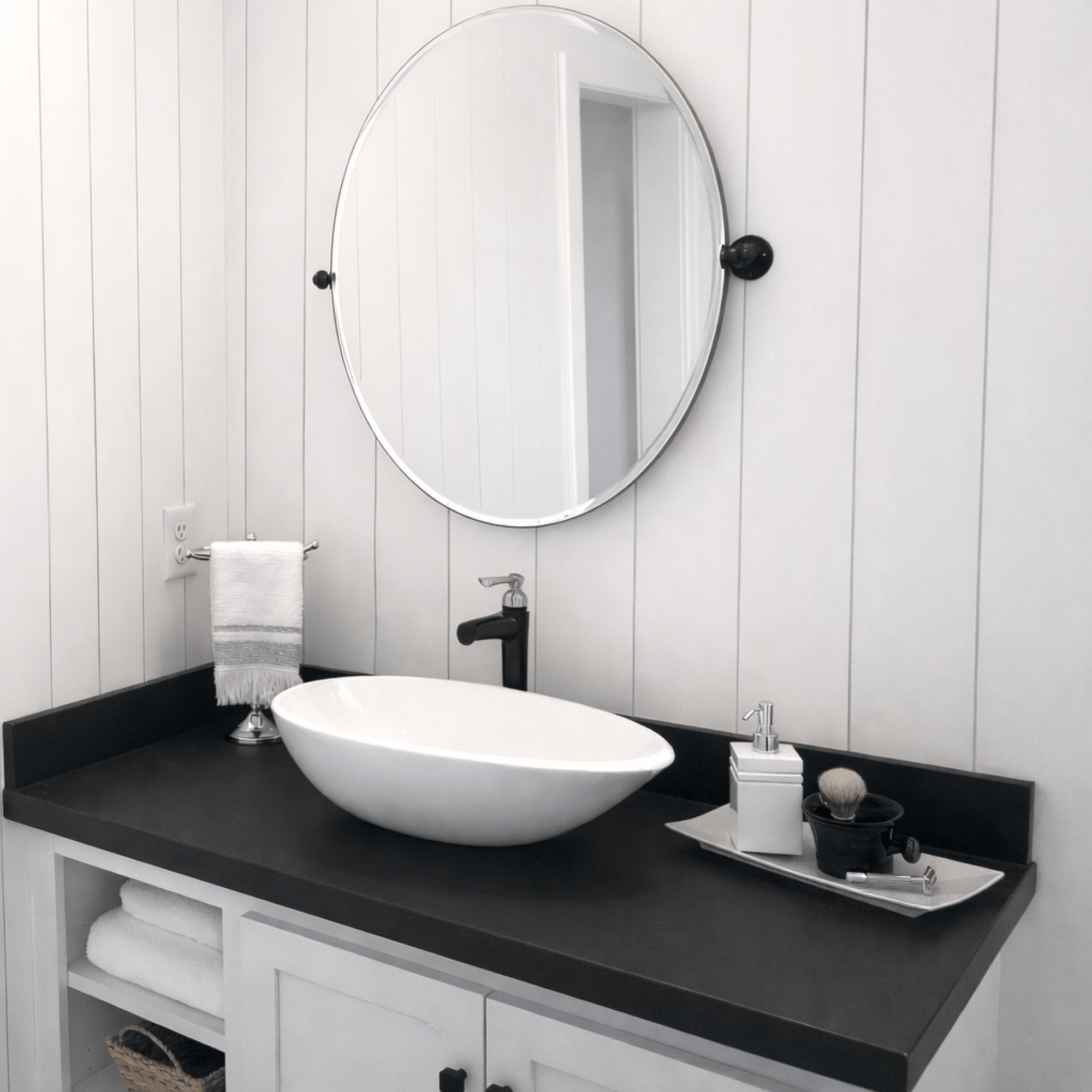 Pivoting Frameless Mirror